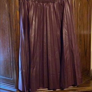 Cute faux leather skirt